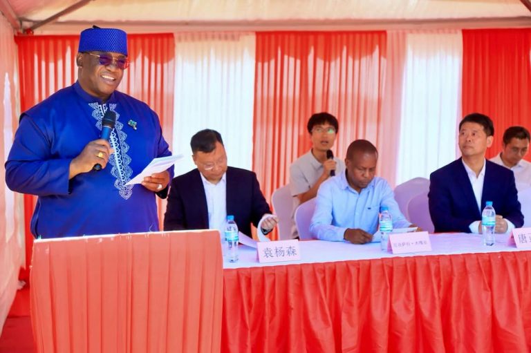 SERIKALI YA MKOA MWANZA YAWAHAKIKISHIA WAWEKEZAJI USHIRIKIANO WA KUTOSHAKatika juhudi na taratib (5)